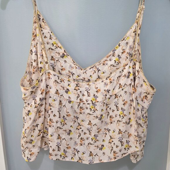 Little Moon Cream Floral Tank Top Women’s L Sleeveless Cami Blouse - Picture 9 of 11